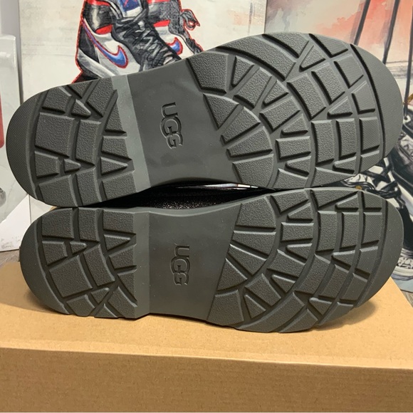 New Ugg Kids Girls Robley Silver/Charcoal Glitter Combat Boots  - US size 6/7.5W - Picture 6 of 11